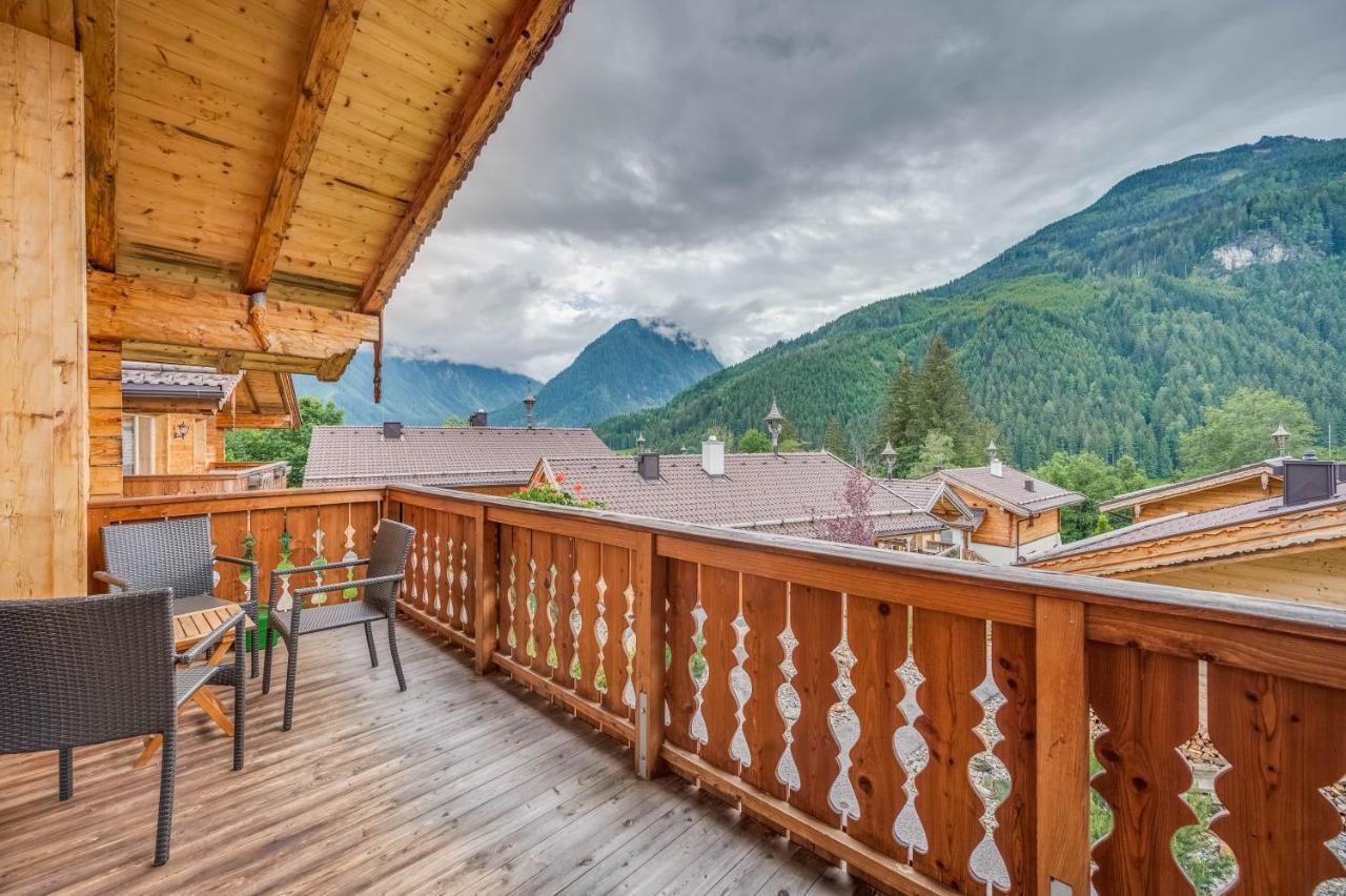 Chaletdorf Am Sonnenhang Нойкирхен-ам-Гросфенедигер Экстерьер фото