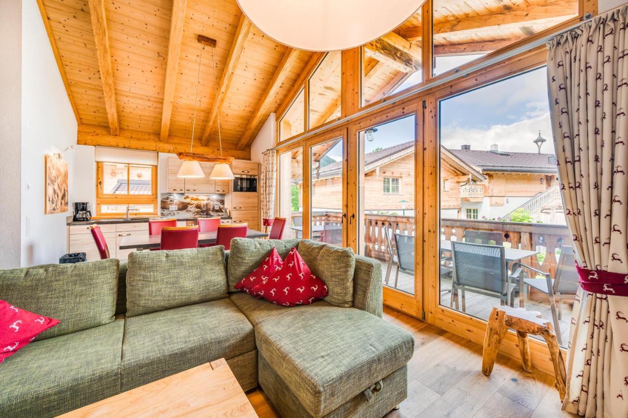 Chaletdorf Am Sonnenhang Нойкирхен-ам-Гросфенедигер Экстерьер фото